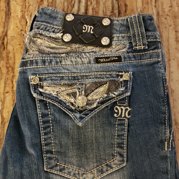 Miss Me Jeans - Picture 2 of 3